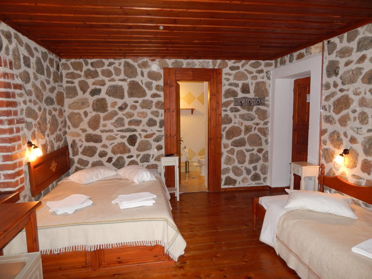 Ξενώνας Αριάδνη - Guesthouse Ariadni Lemos 外观 照片