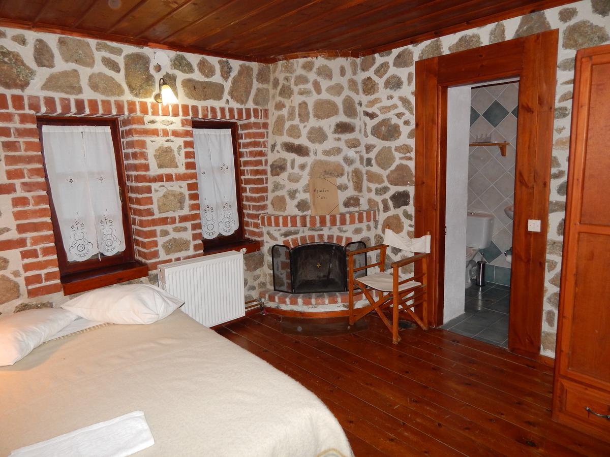 Ξενώνας Αριάδνη - Guesthouse Ariadni Lemos 外观 照片