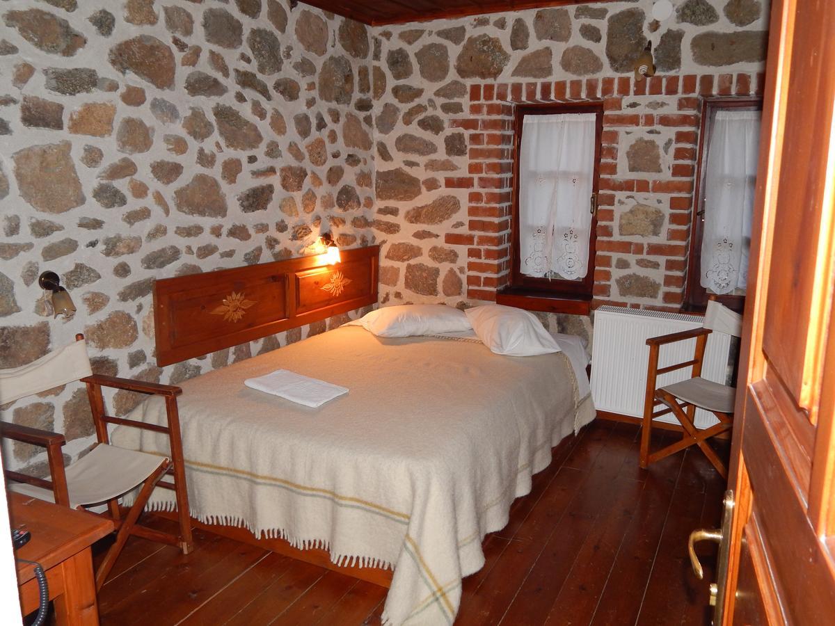 Ξενώνας Αριάδνη - Guesthouse Ariadni Lemos 外观 照片